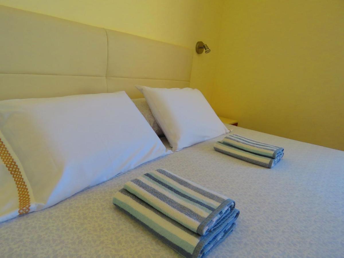 Boulevard 251 Riverside Apartments Ікітос Екстер'єр фото