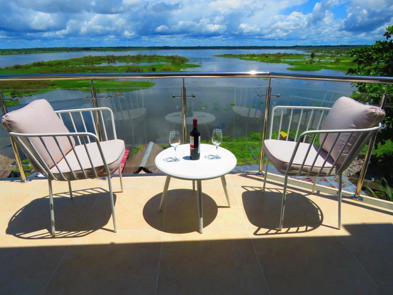 Boulevard 251 Riverside Apartments Ікітос Екстер'єр фото